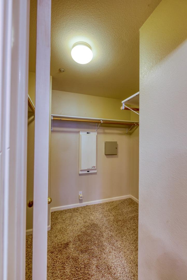 Detail Gallery Image 17 of 29 For 1808 Bradbury St, Salinas,  CA 93906 - 3 Beds | 2/1 Baths