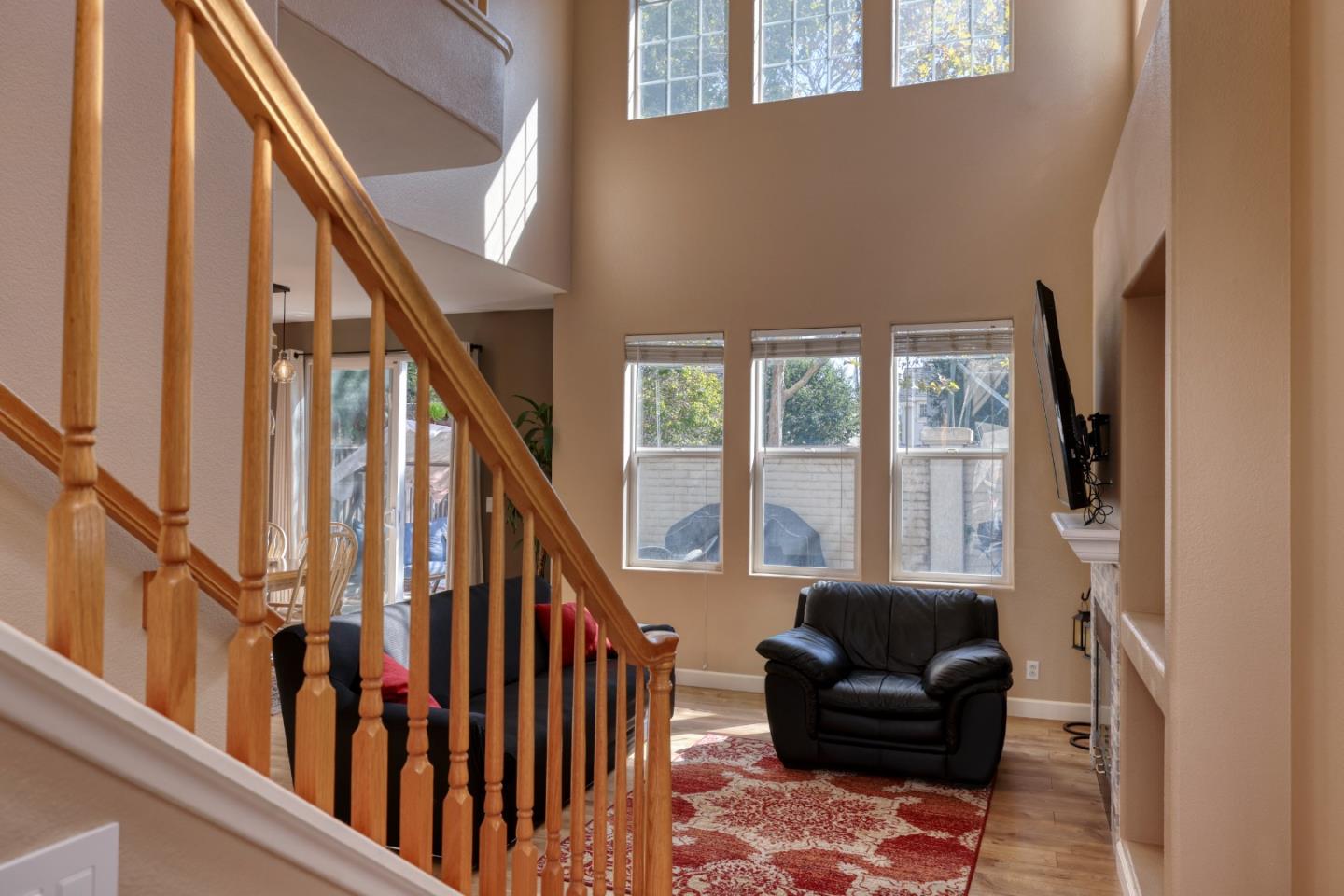 Detail Gallery Image 3 of 29 For 1808 Bradbury St, Salinas,  CA 93906 - 3 Beds | 2/1 Baths