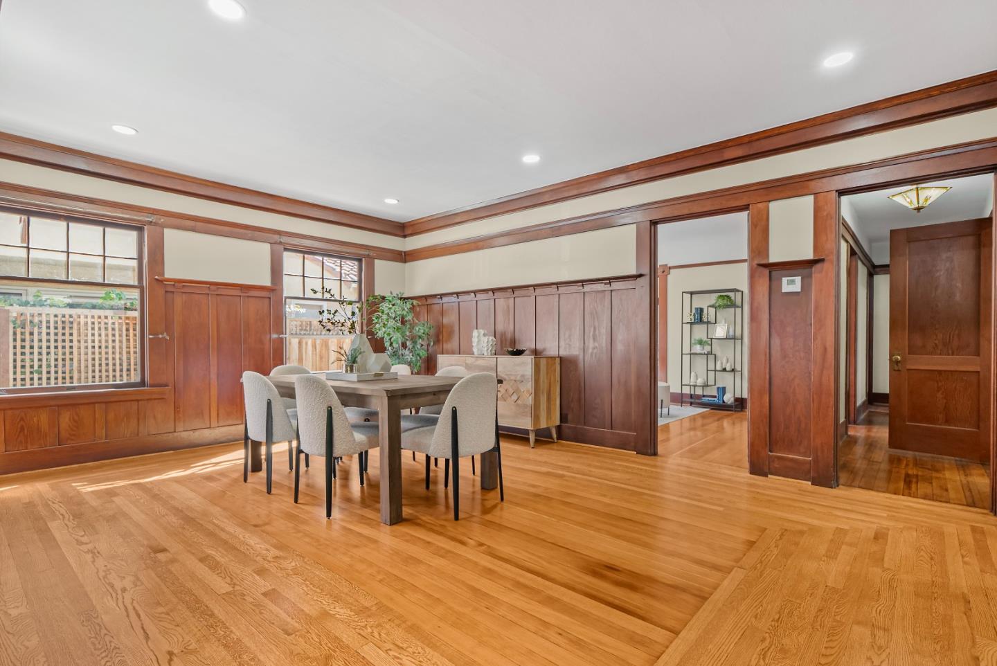 Detail Gallery Image 12 of 62 For 339 S 13th St, San Jose,  CA 95112 - 5 Beds | 4 Baths