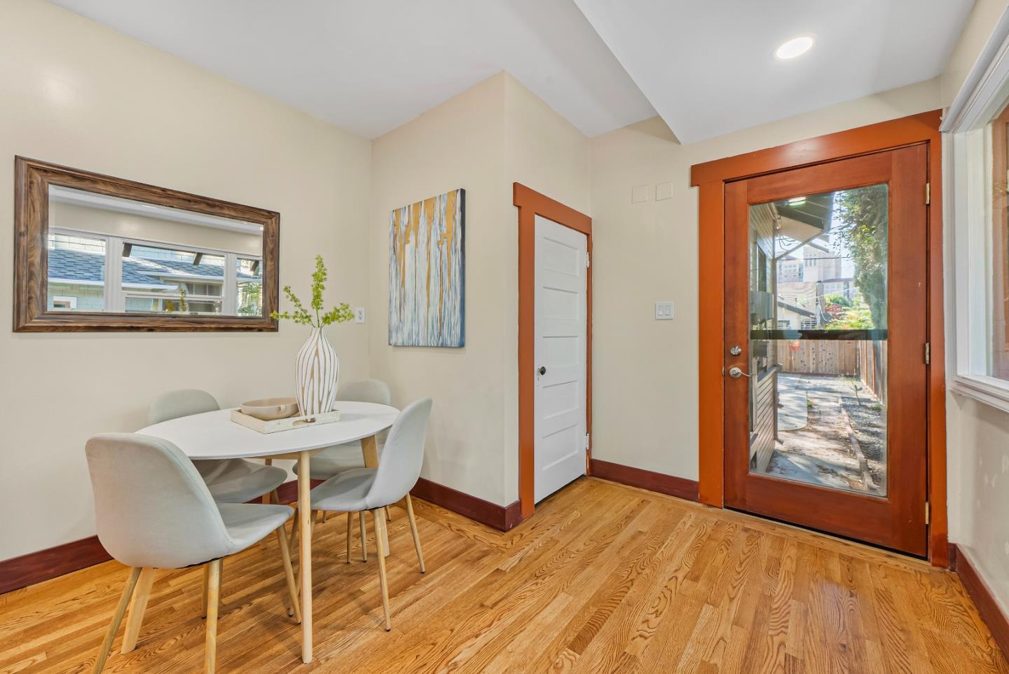 Detail Gallery Image 21 of 62 For 339 S 13th St, San Jose,  CA 95112 - 5 Beds | 4 Baths