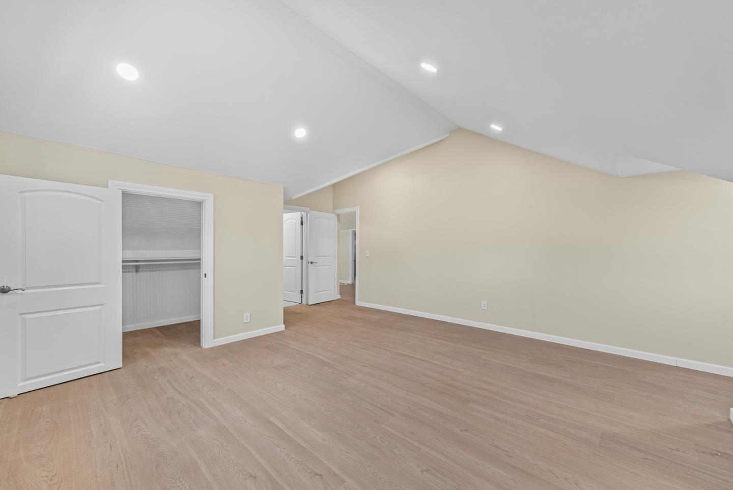 Detail Gallery Image 46 of 62 For 339 S 13th St, San Jose,  CA 95112 - 5 Beds | 4 Baths