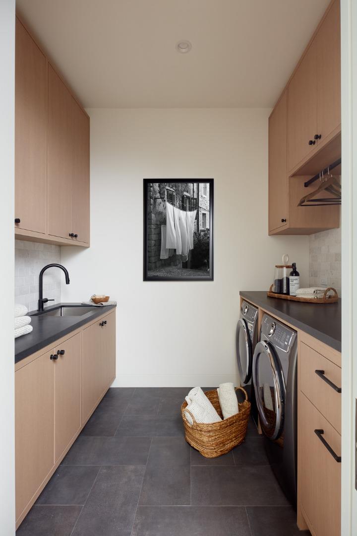 13010 East Sunset Drive, Los Altos Hills, CA, 94022