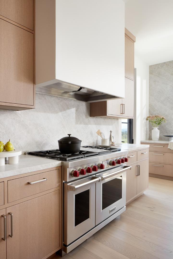 13010 East Sunset Drive, Los Altos Hills, CA, 94022