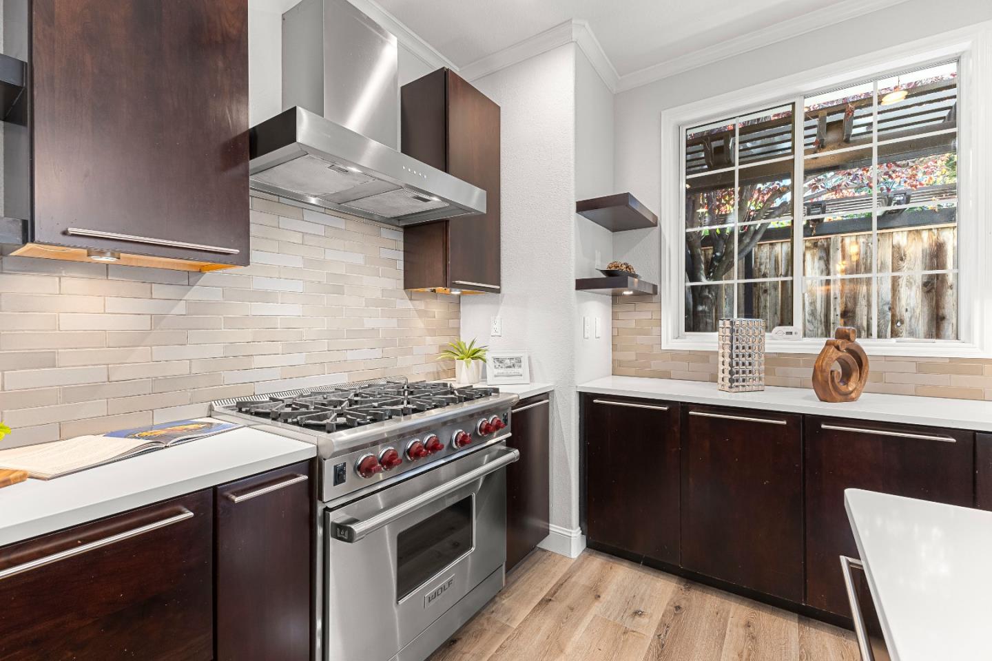 Detail Gallery Image 10 of 41 For 940 Sunbonnet Loop, San Jose,  CA 95125 - 4 Beds | 2/1 Baths