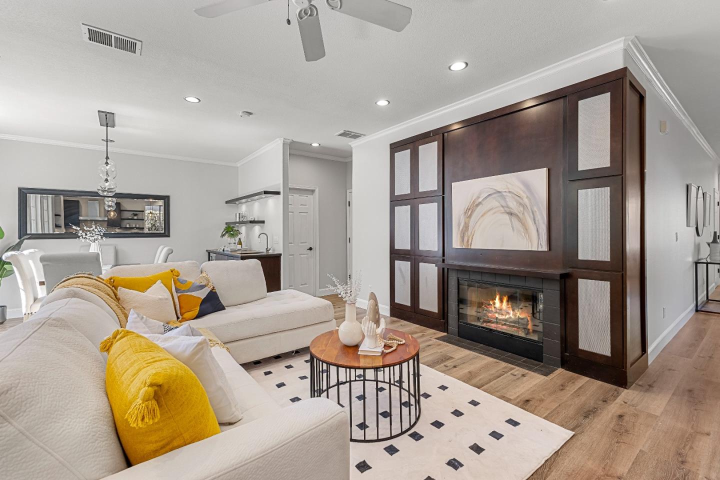 Detail Gallery Image 15 of 41 For 940 Sunbonnet Loop, San Jose,  CA 95125 - 4 Beds | 2/1 Baths