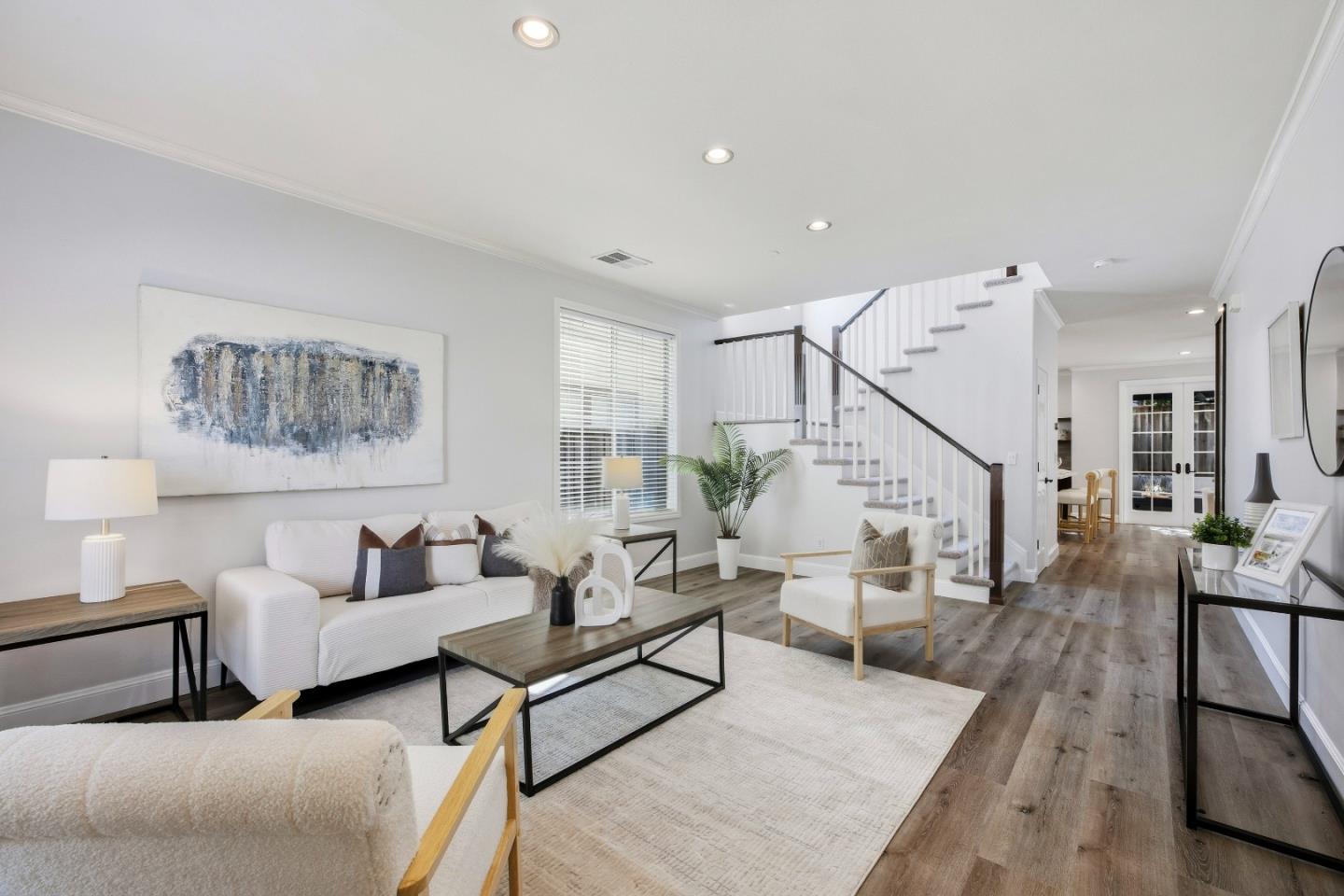 Detail Gallery Image 4 of 41 For 940 Sunbonnet Loop, San Jose,  CA 95125 - 4 Beds | 2/1 Baths