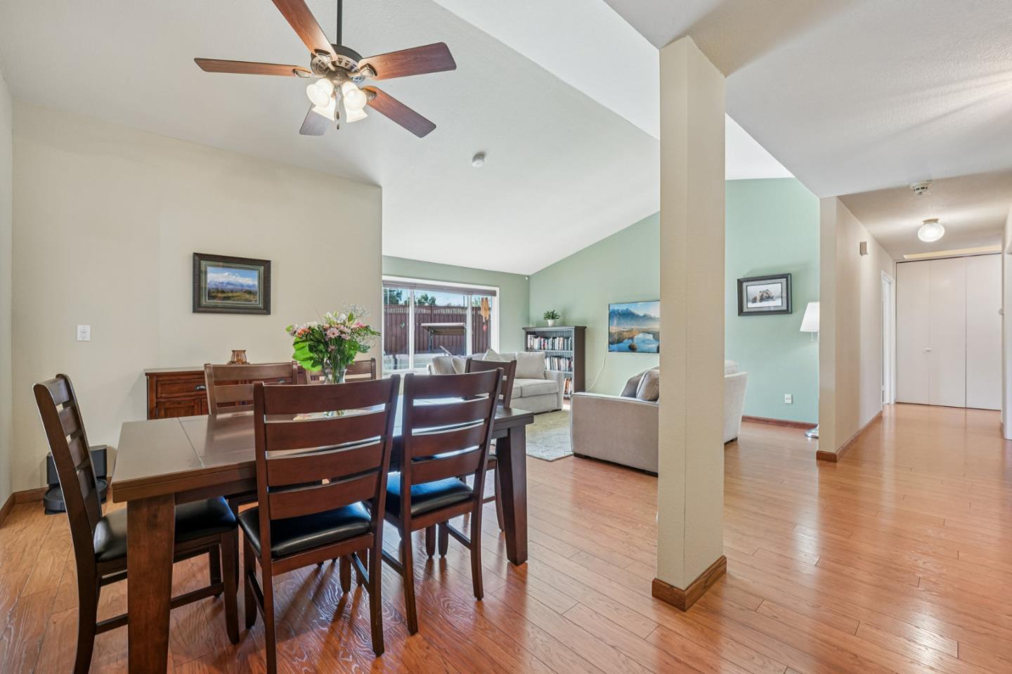 Detail Gallery Image 11 of 97 For 2930 Silverland Ct, San Jose,  CA 95135 - 3 Beds | 2 Baths