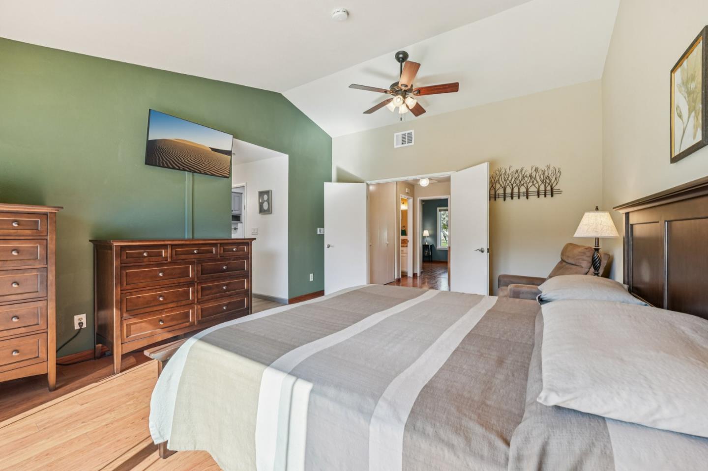 Detail Gallery Image 27 of 97 For 2930 Silverland Ct, San Jose,  CA 95135 - 3 Beds | 2 Baths