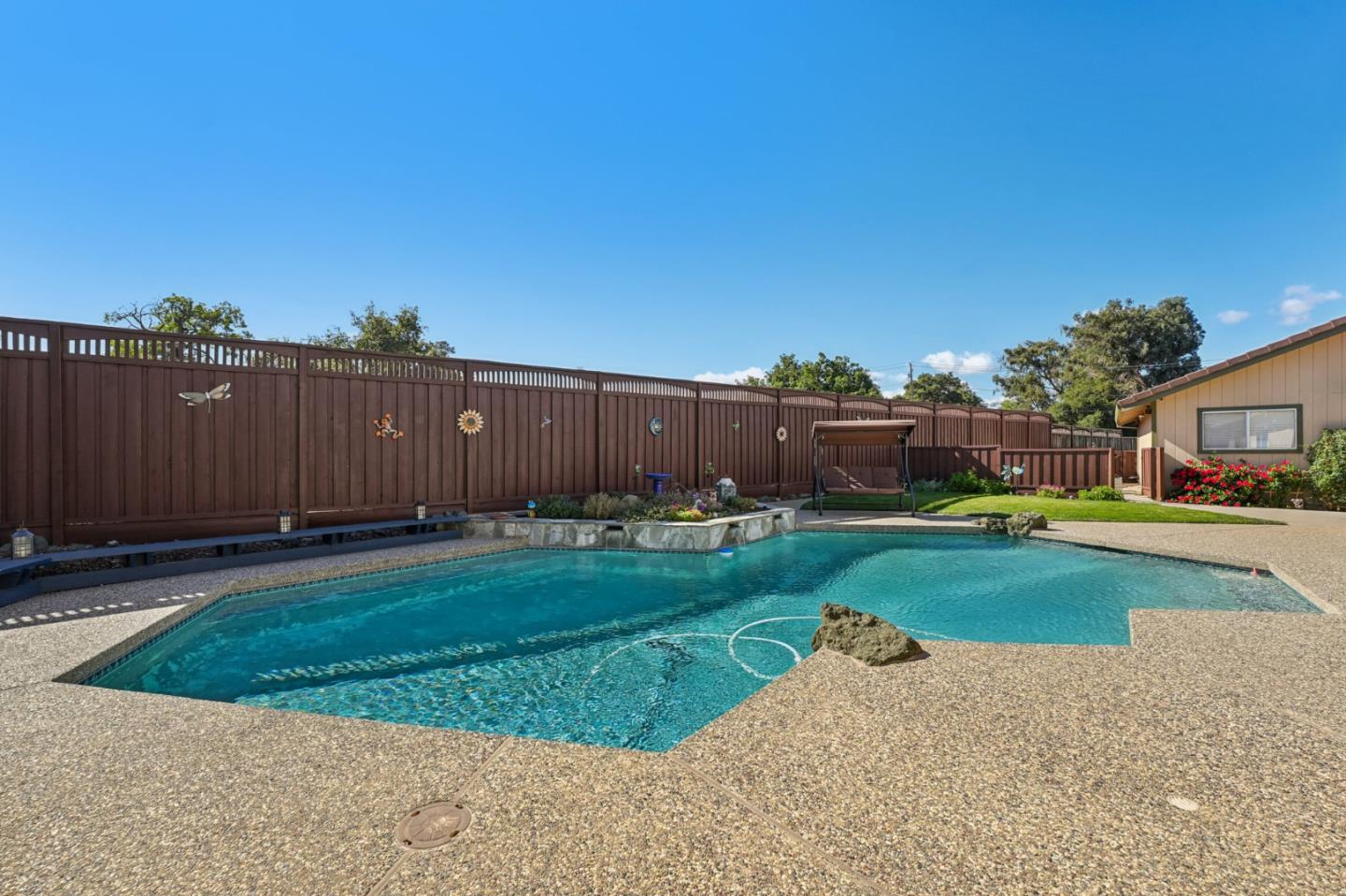 Detail Gallery Image 53 of 97 For 2930 Silverland Ct, San Jose,  CA 95135 - 3 Beds | 2 Baths