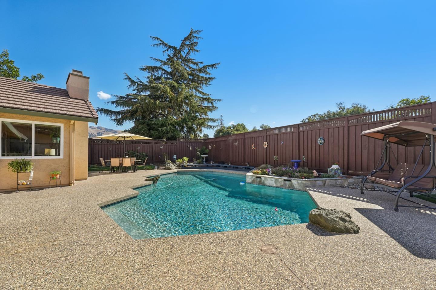Detail Gallery Image 54 of 97 For 2930 Silverland Ct, San Jose,  CA 95135 - 3 Beds | 2 Baths