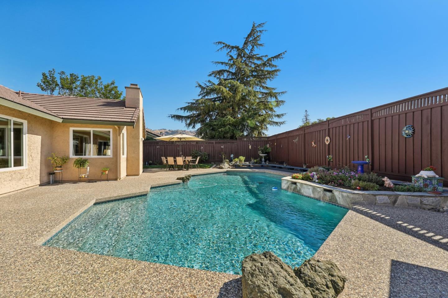 Detail Gallery Image 55 of 97 For 2930 Silverland Ct, San Jose,  CA 95135 - 3 Beds | 2 Baths