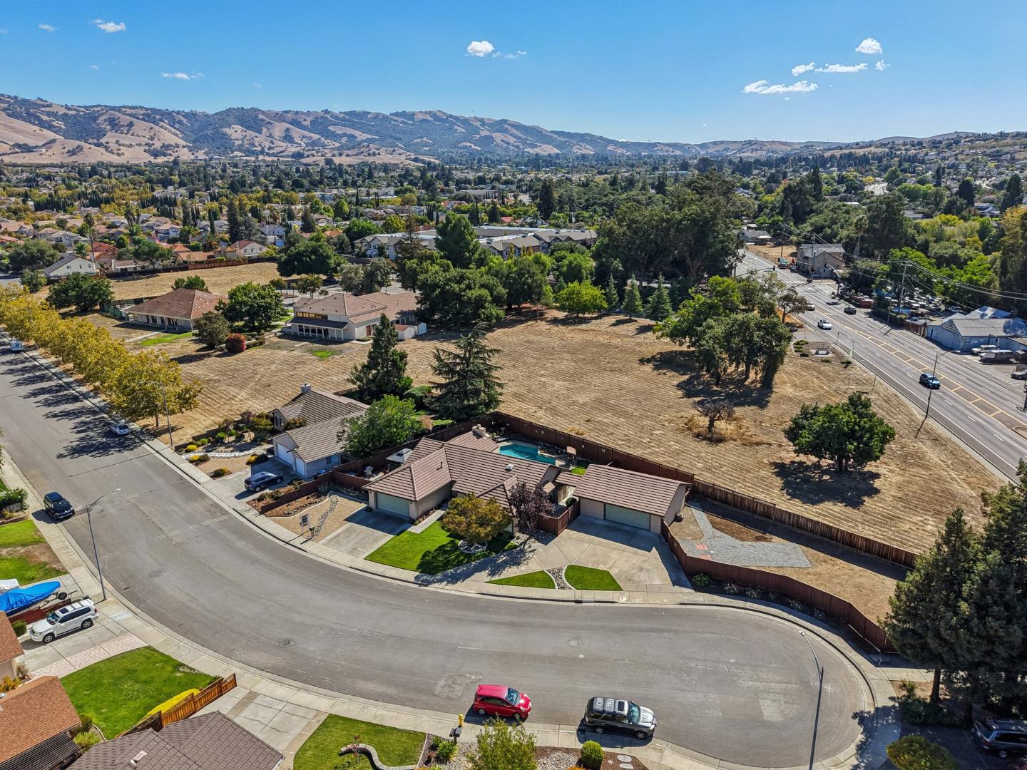 Detail Gallery Image 79 of 97 For 2930 Silverland Ct, San Jose,  CA 95135 - 3 Beds | 2 Baths