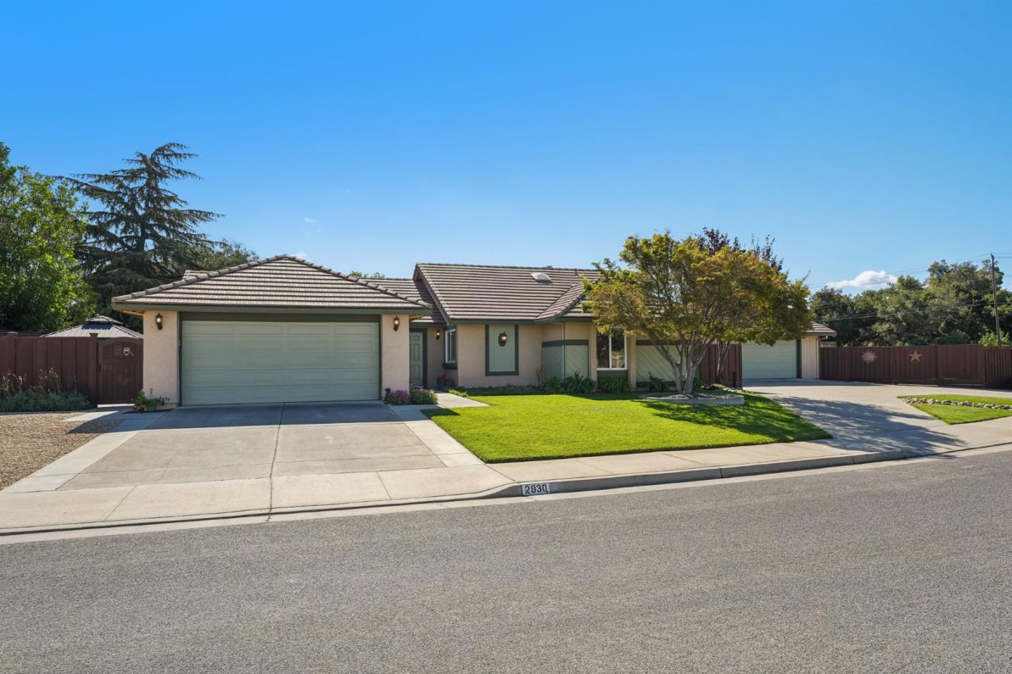 Detail Gallery Image 92 of 97 For 2930 Silverland Ct, San Jose,  CA 95135 - 3 Beds | 2 Baths