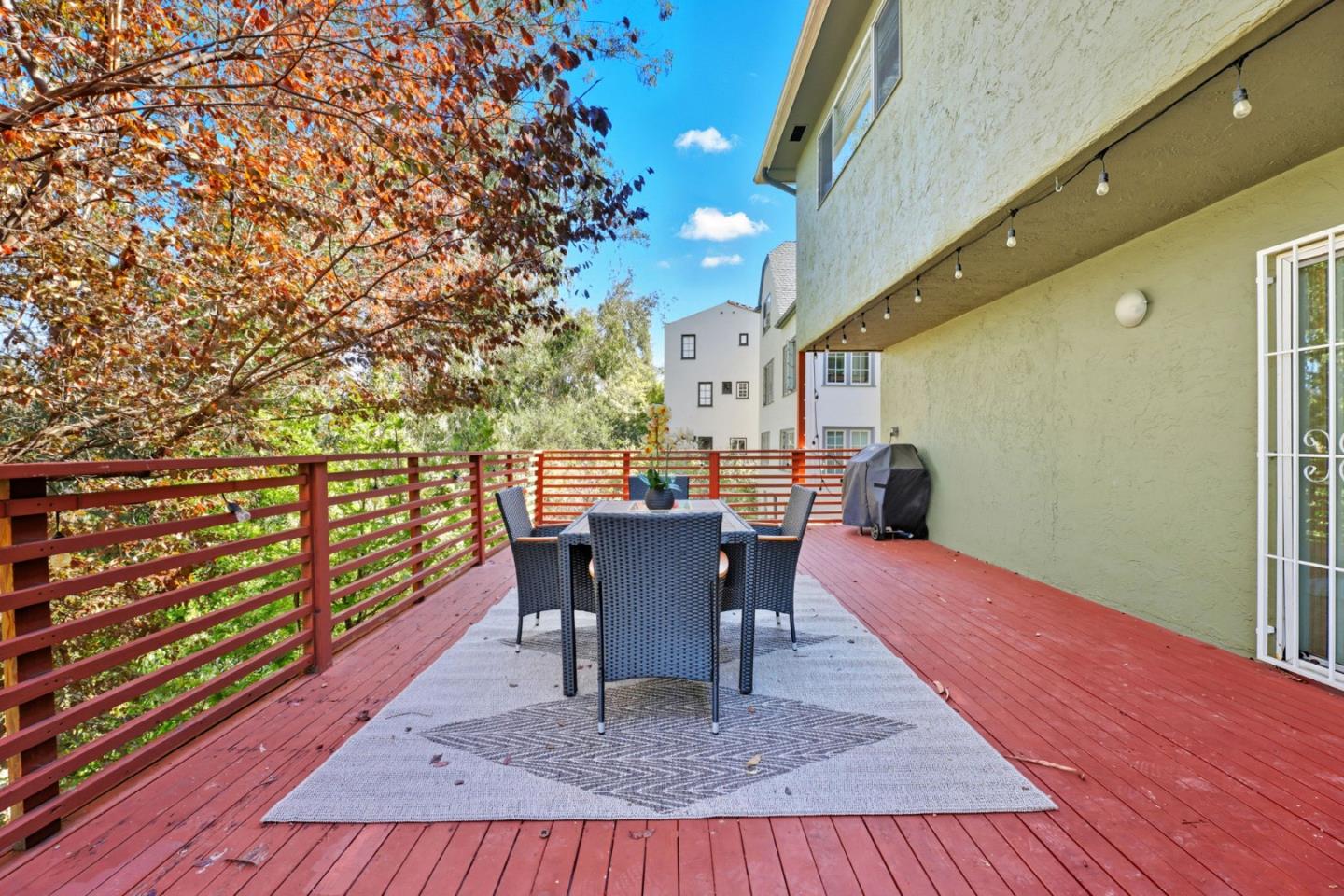 Detail Gallery Image 40 of 54 For 866 Alma Pl, Oakland,  CA 94610 - 4 Beds | 3/1 Baths