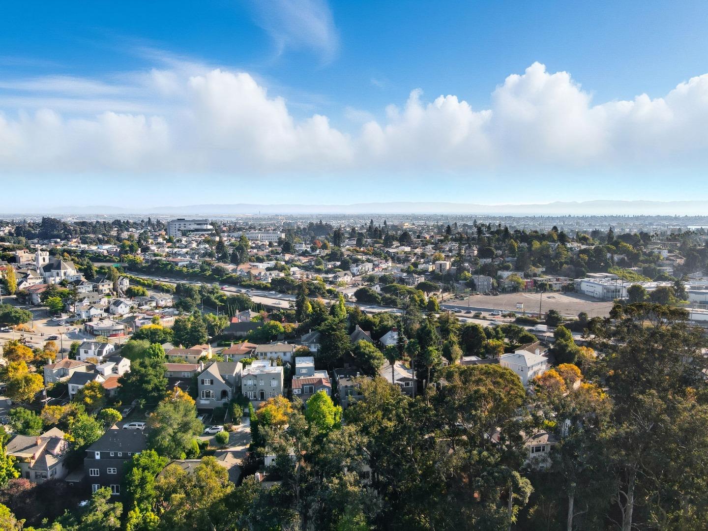 Detail Gallery Image 51 of 54 For 866 Alma Pl, Oakland,  CA 94610 - 4 Beds | 3/1 Baths