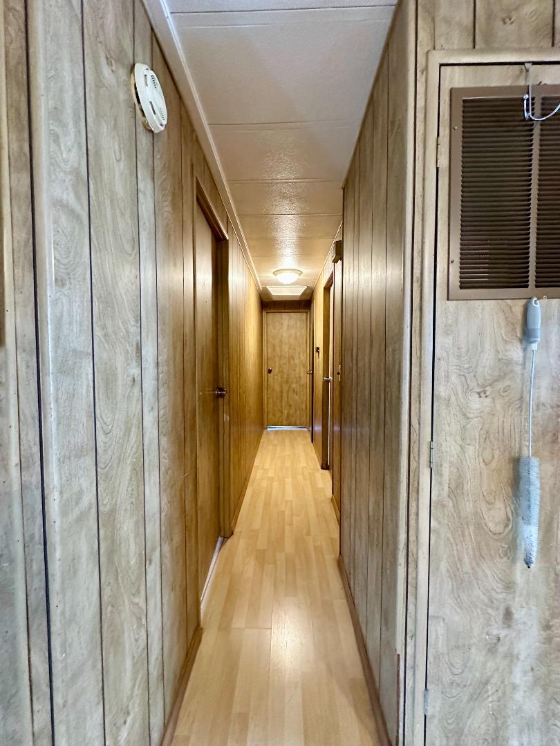 Detail Gallery Image 7 of 19 For 2855 Senter Rd #1,  San Jose,  CA 95111 - 2 Beds | 2 Baths