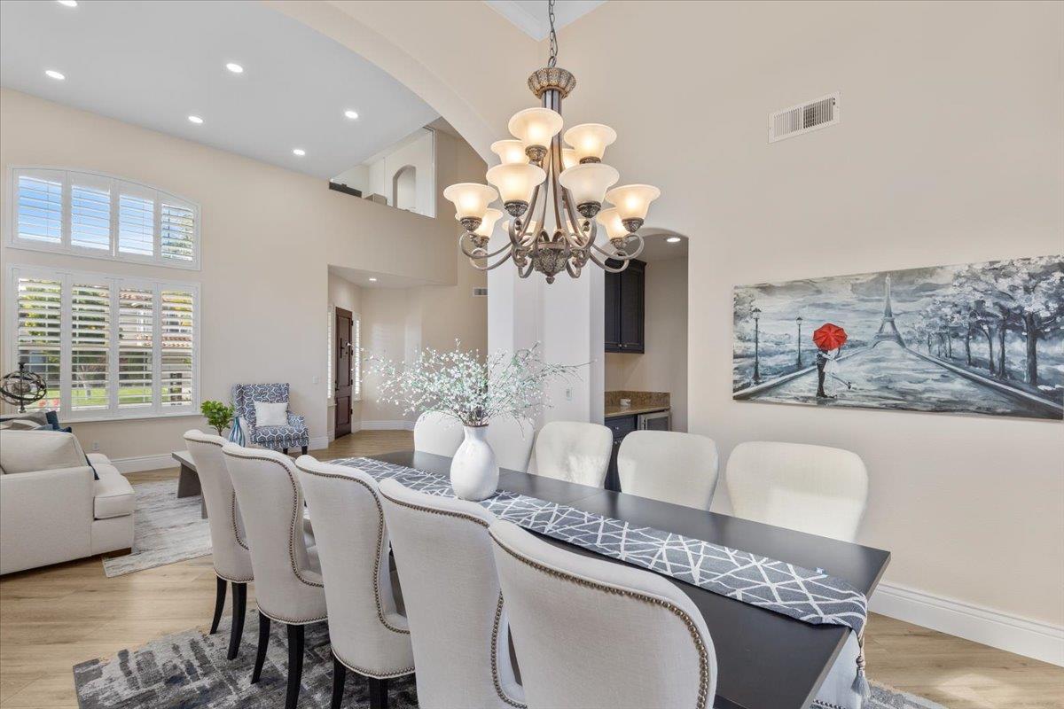 Detail Gallery Image 12 of 51 For 18340 San Antonio Dr, Morgan Hill,  CA 95037 - 5 Beds | 3/1 Baths