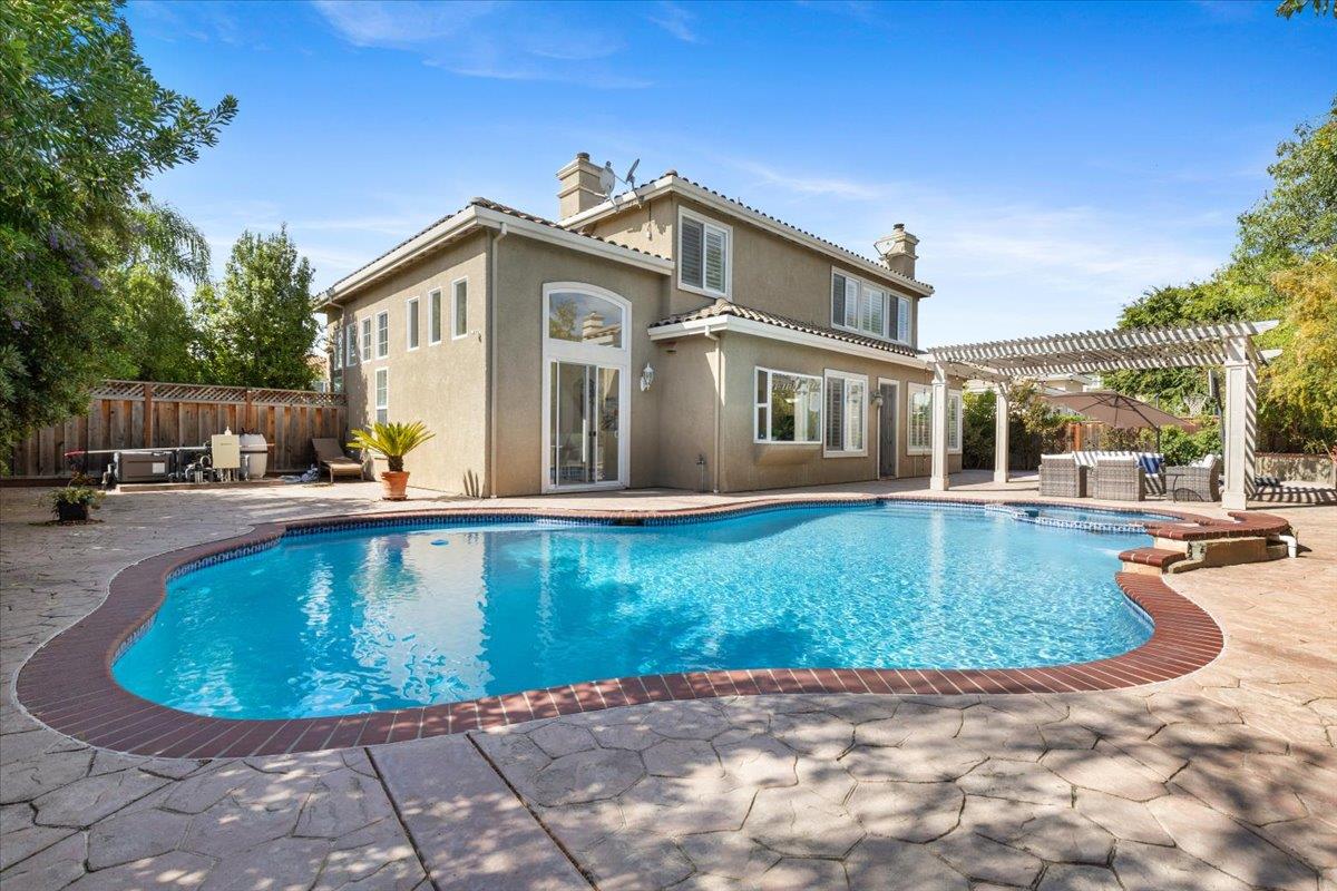 Detail Gallery Image 43 of 51 For 18340 San Antonio Dr, Morgan Hill,  CA 95037 - 5 Beds | 3/1 Baths