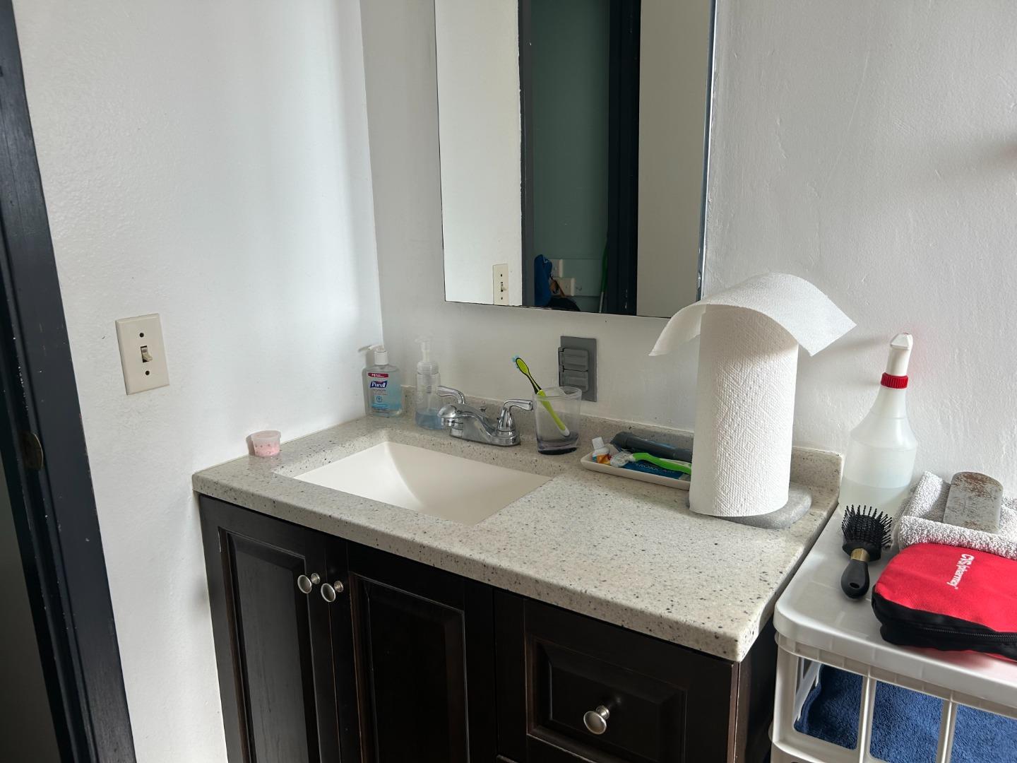 Detail Gallery Image 4 of 8 For 3019 Bayer Dr, Marina,  CA 93933 - 3 Beds | 2 Baths