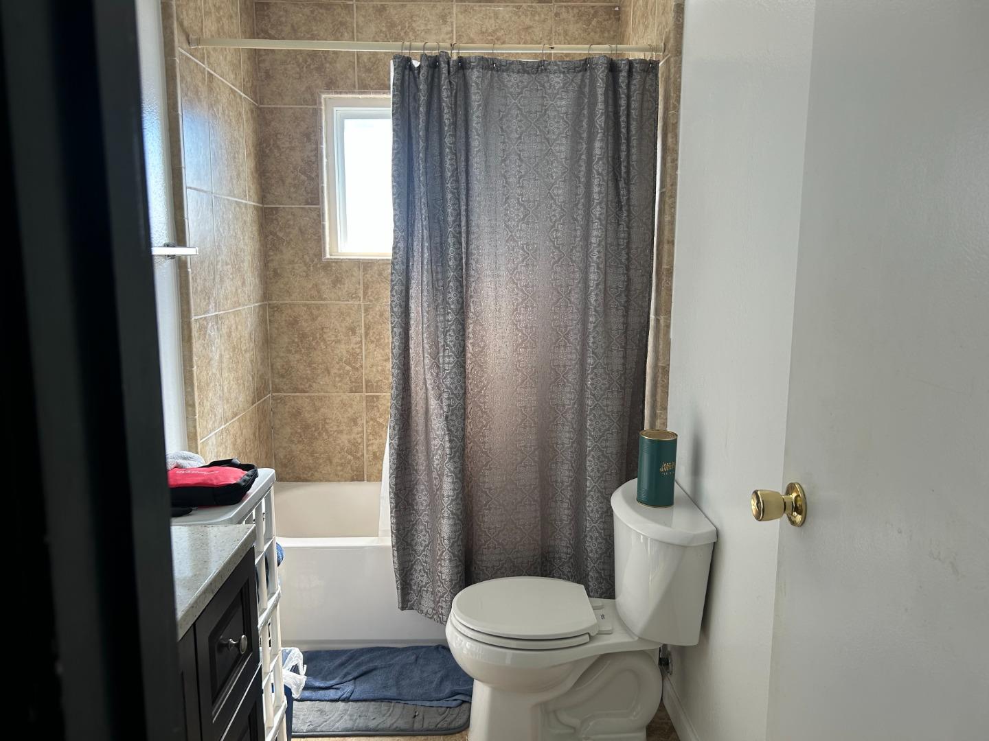 Detail Gallery Image 5 of 8 For 3019 Bayer Dr, Marina,  CA 93933 - 3 Beds | 2 Baths