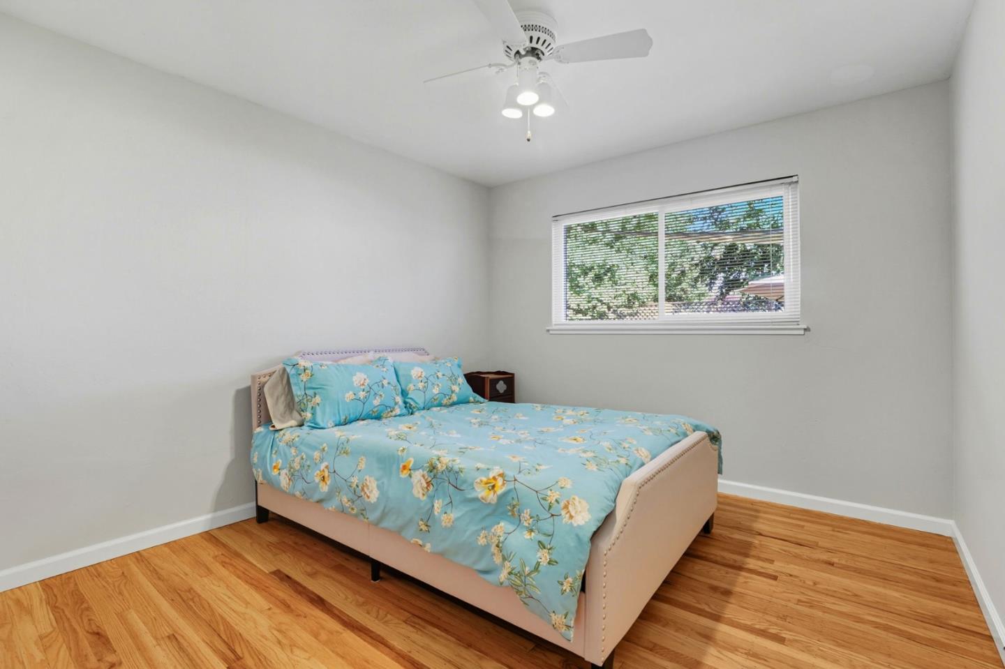 Detail Gallery Image 10 of 22 For 3213 Woodmont Dr, San Jose,  CA 95118 - 3 Beds | 2 Baths