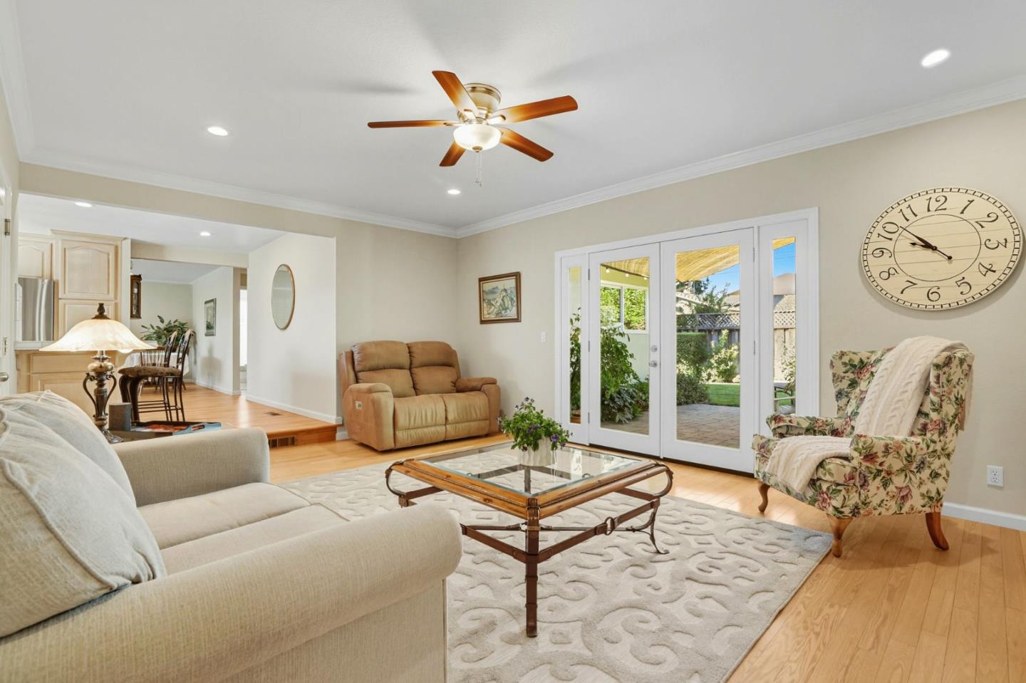 Detail Gallery Image 3 of 22 For 3213 Woodmont Dr, San Jose,  CA 95118 - 3 Beds | 2 Baths