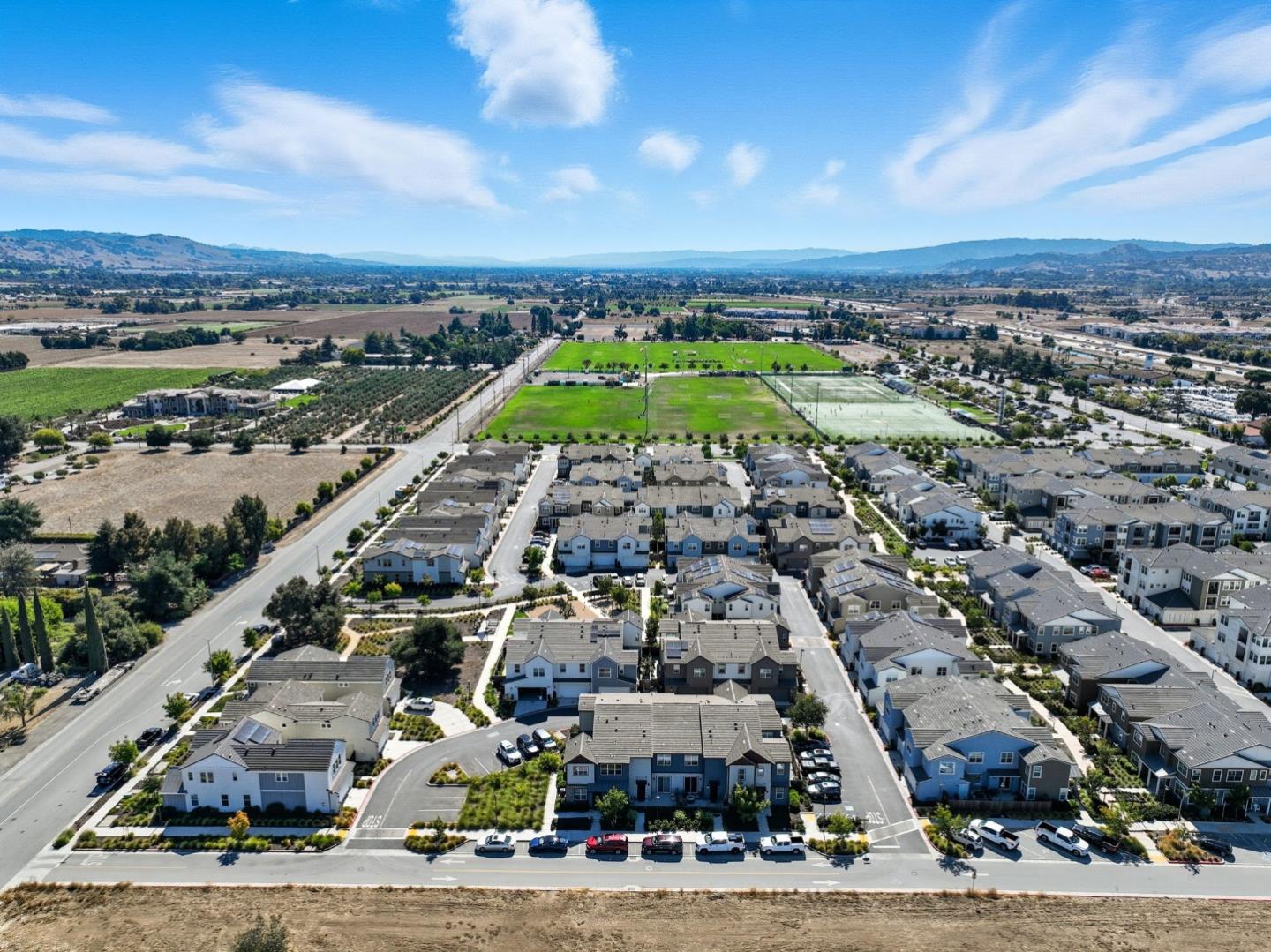 Detail Gallery Image 47 of 54 For 1335 Old Vine Ln, Morgan Hill,  CA 95037 - 3 Beds | 2/1 Baths