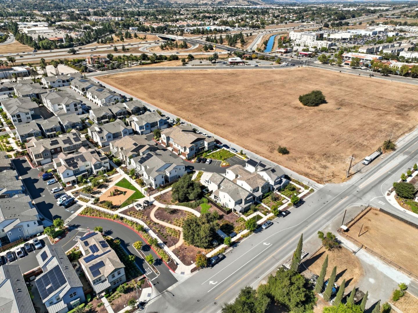 Detail Gallery Image 50 of 54 For 1335 Old Vine Ln, Morgan Hill,  CA 95037 - 3 Beds | 2/1 Baths