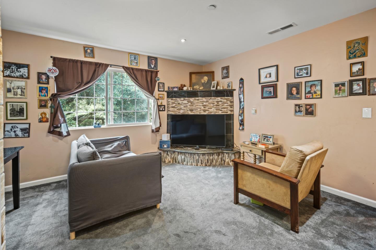 Detail Gallery Image 22 of 42 For 837 Lewis Rd, Royal Oaks,  CA 95076 - 6 Beds | 4 Baths