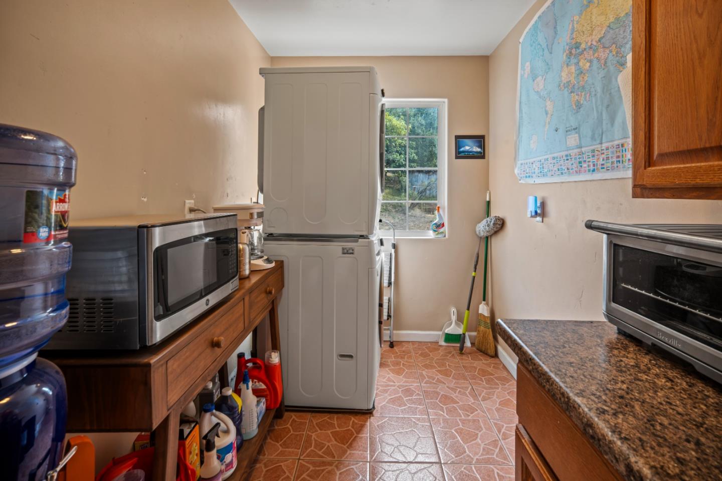 Detail Gallery Image 31 of 42 For 837 Lewis Rd, Royal Oaks,  CA 95076 - 6 Beds | 4 Baths