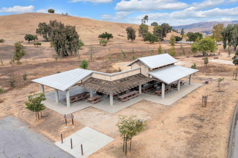 Detail Gallery Image 34 of 41 For 273 Jaggers Dr, San Jose,  CA 95119 - 4 Beds | 2 Baths