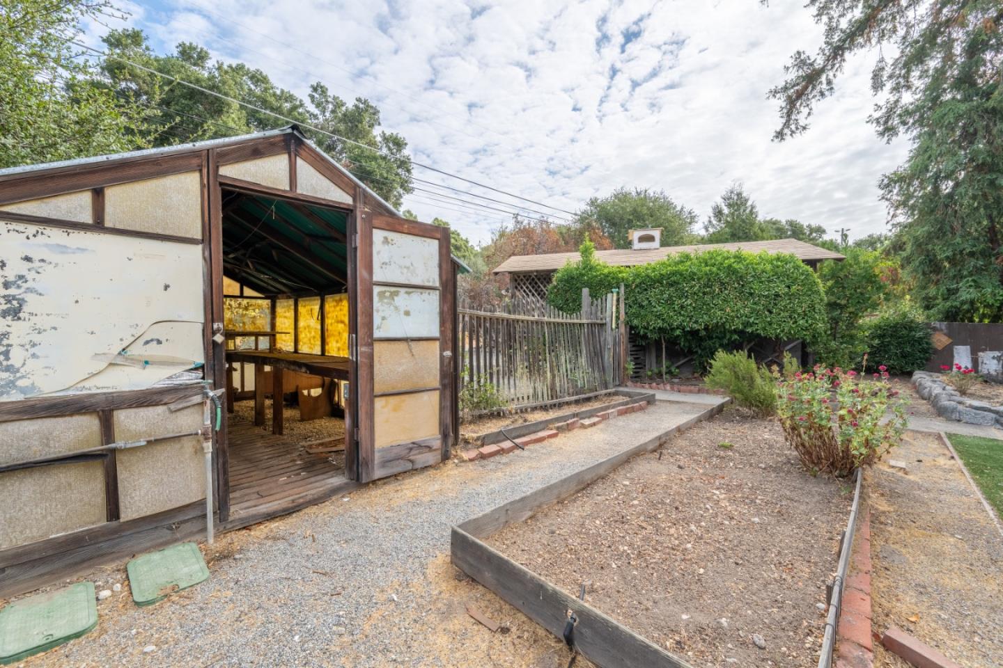 Detail Gallery Image 25 of 30 For 16 Paso Cresta, Carmel Valley,  CA 93924 - 3 Beds | 1/1 Baths