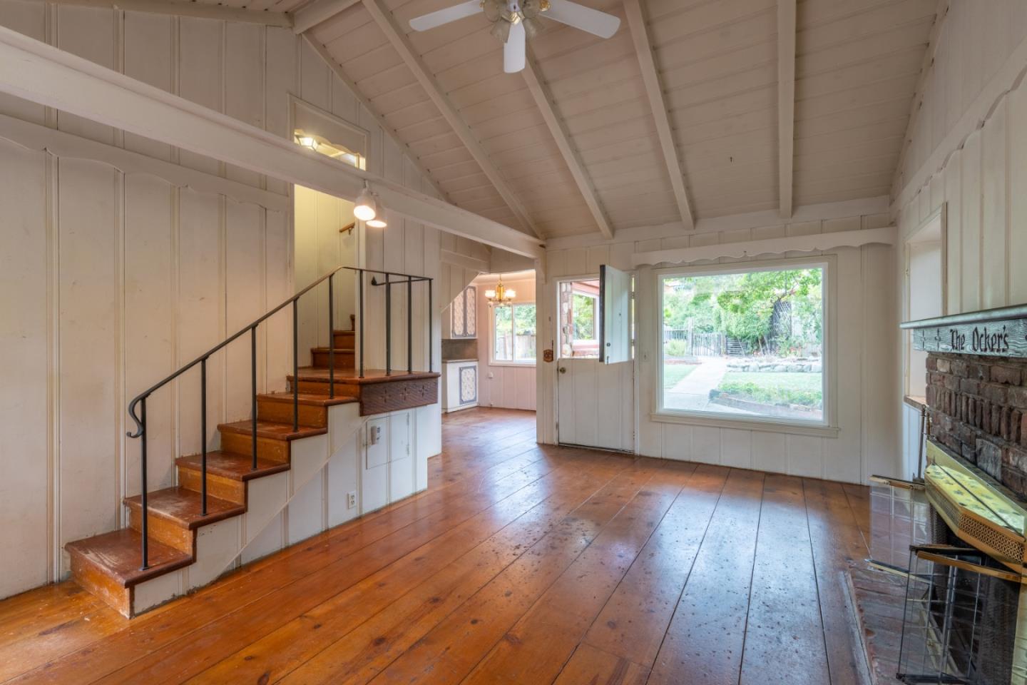 Detail Gallery Image 4 of 30 For 16 Paso Cresta, Carmel Valley,  CA 93924 - 3 Beds | 1/1 Baths