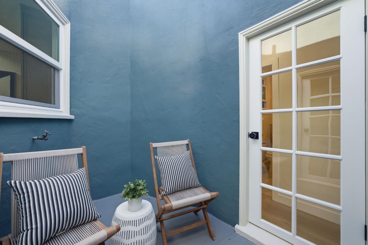 Detail Gallery Image 23 of 36 For 561 Winchester St, Daly City,  CA 94014 - 2 Beds | 1 Baths