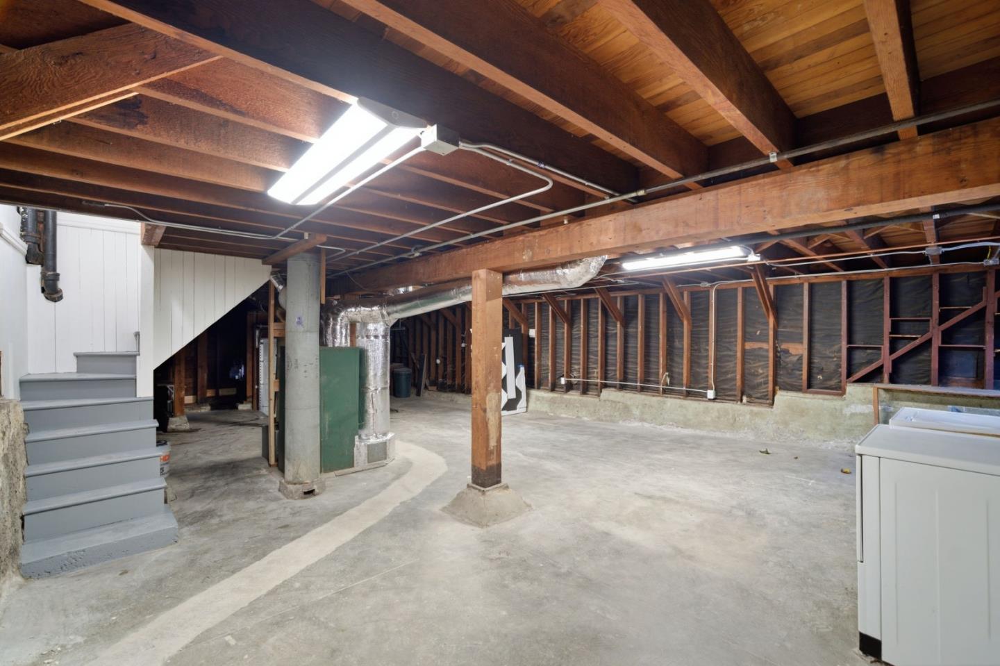 Detail Gallery Image 29 of 36 For 561 Winchester St, Daly City,  CA 94014 - 2 Beds | 1 Baths