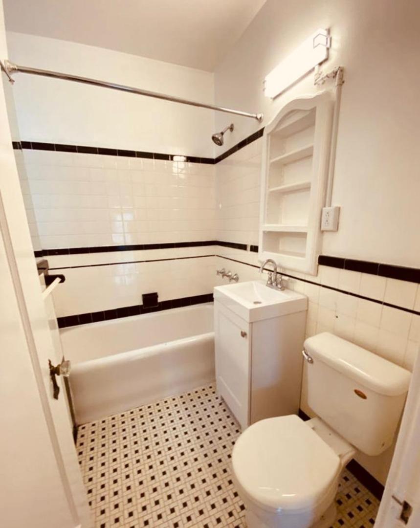 Detail Gallery Image 15 of 22 For 56-58 Parker Ave, San Francisco,  CA 94118 - – Beds | – Baths