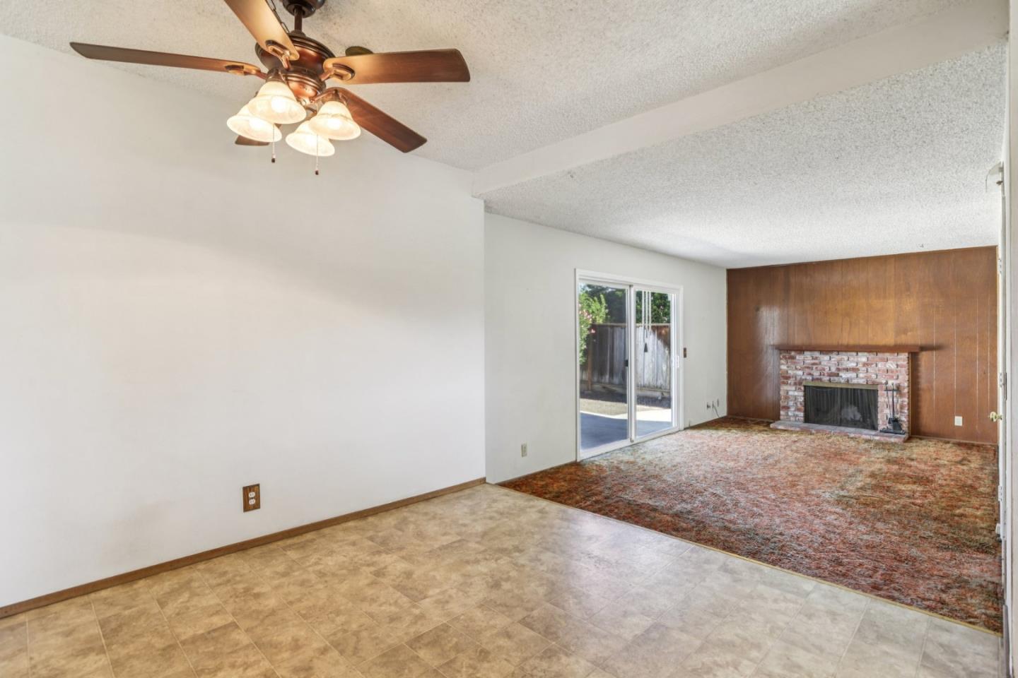 Detail Gallery Image 3 of 15 For 729 Calero Ave, San Jose,  CA 95123 - 3 Beds | 2 Baths