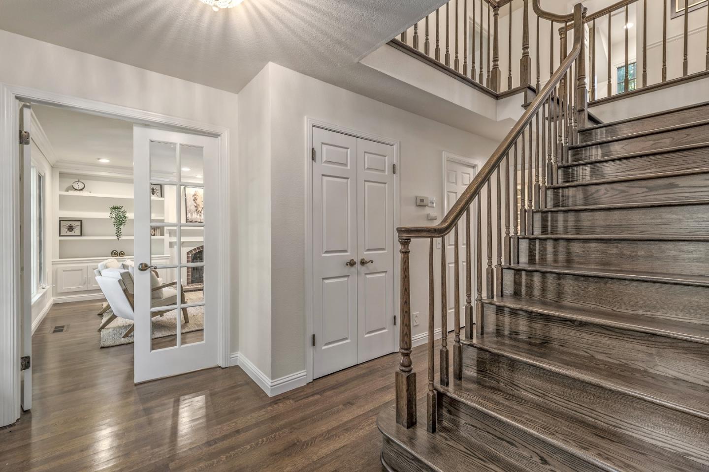 Detail Gallery Image 11 of 49 For 21700 via Regina, Saratoga,  CA 95070 - 4 Beds | 3/1 Baths