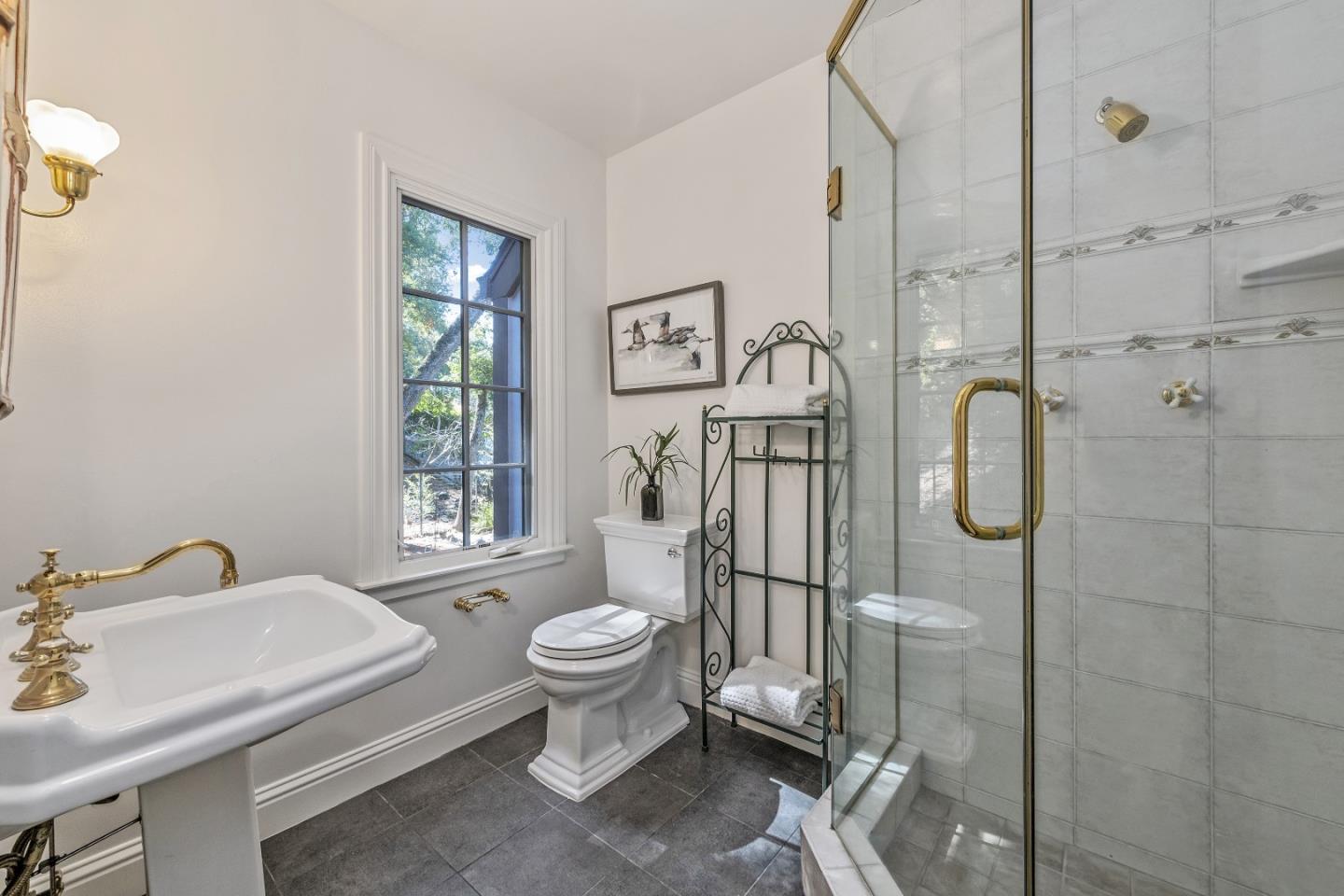 Detail Gallery Image 28 of 49 For 21700 via Regina, Saratoga,  CA 95070 - 4 Beds | 3/1 Baths