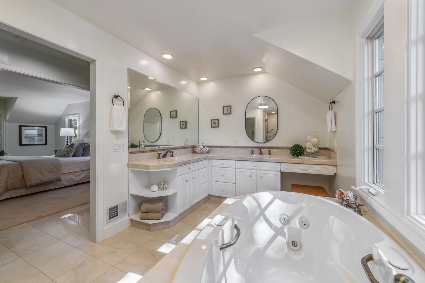 Detail Gallery Image 39 of 49 For 21700 via Regina, Saratoga,  CA 95070 - 4 Beds | 3/1 Baths