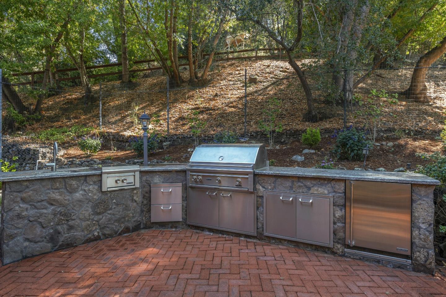 Detail Gallery Image 43 of 49 For 21700 via Regina, Saratoga,  CA 95070 - 4 Beds | 3/1 Baths