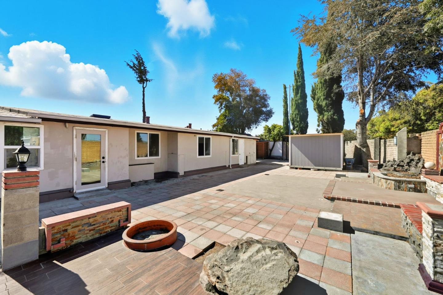 Detail Gallery Image 39 of 41 For 1199 Blazingwood Dr, Sunnyvale,  CA 94089 - 3 Beds | 2 Baths