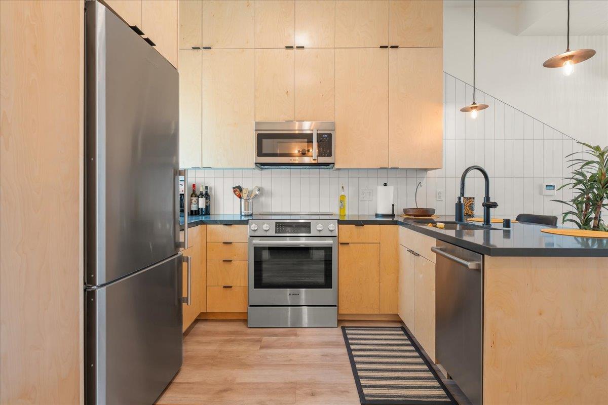 Detail Gallery Image 7 of 25 For 202 Panetta Ave #9,  Santa Cruz,  CA 95060 - 1 Beds | 2/1 Baths