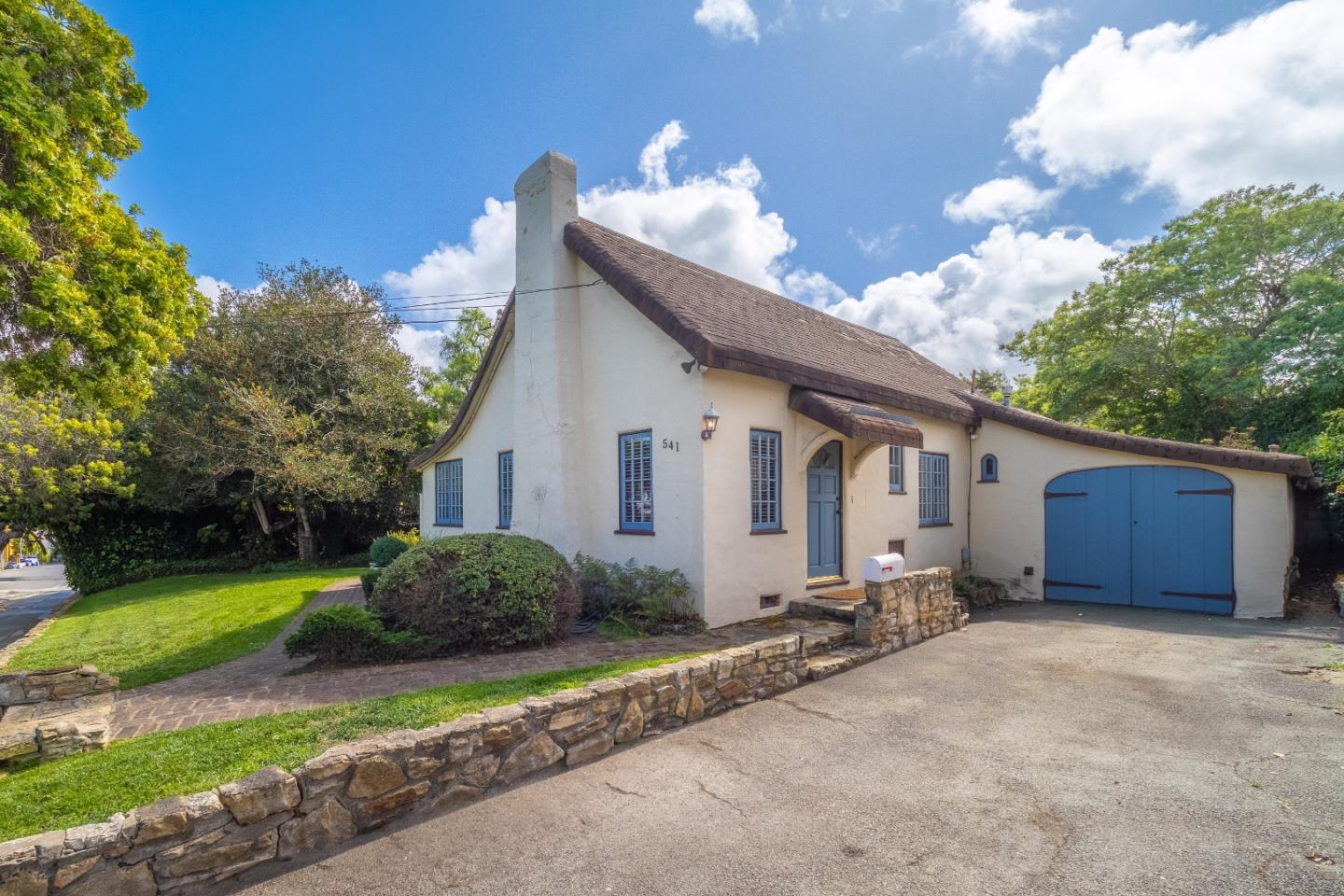 Detail Gallery Image 24 of 24 For 541 & 539 W Franklin St, Monterey,  CA 93940 - 3 Beds | 2/1 Baths