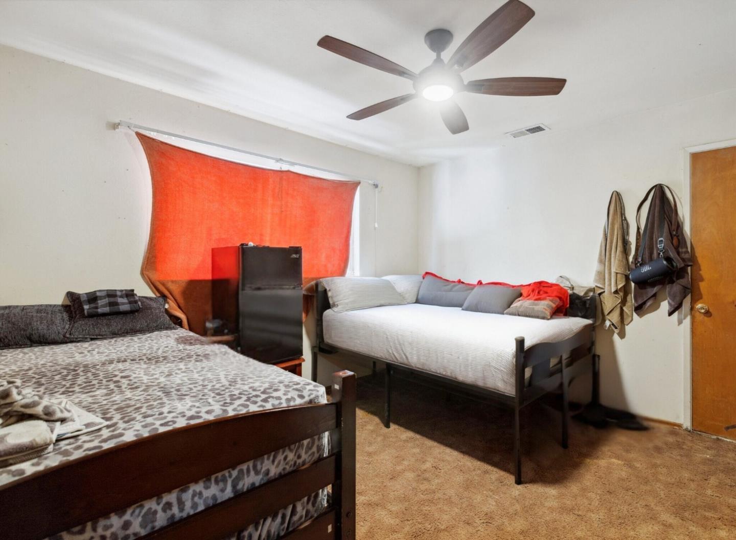 Detail Gallery Image 5 of 9 For 411 Dunster Dr, Campbell,  CA 95008 - – Beds | – Baths