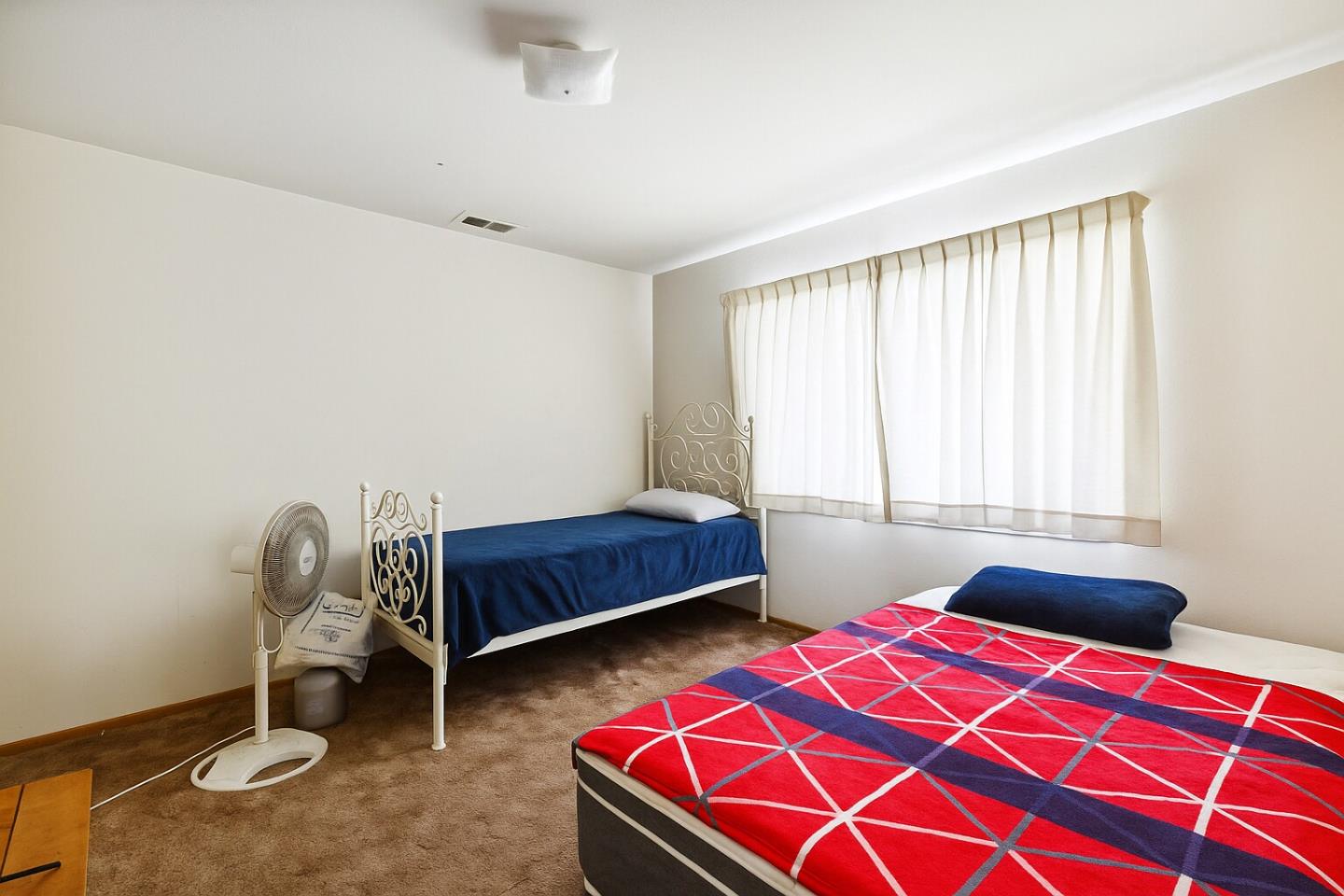 Detail Gallery Image 6 of 9 For 411 Dunster Dr, Campbell,  CA 95008 - – Beds | – Baths