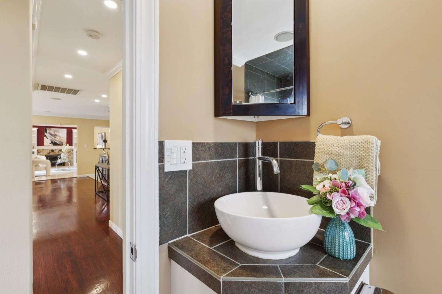 Detail Gallery Image 22 of 63 For 37987 Alta Dr, Fremont,  CA 94536 - 3 Beds | 2 Baths