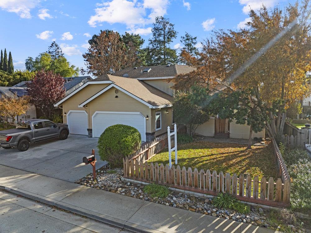 Detail Gallery Image 45 of 49 For 1511 Las Brisas Dr, Hollister,  CA 95023 - 3 Beds | 2/1 Baths