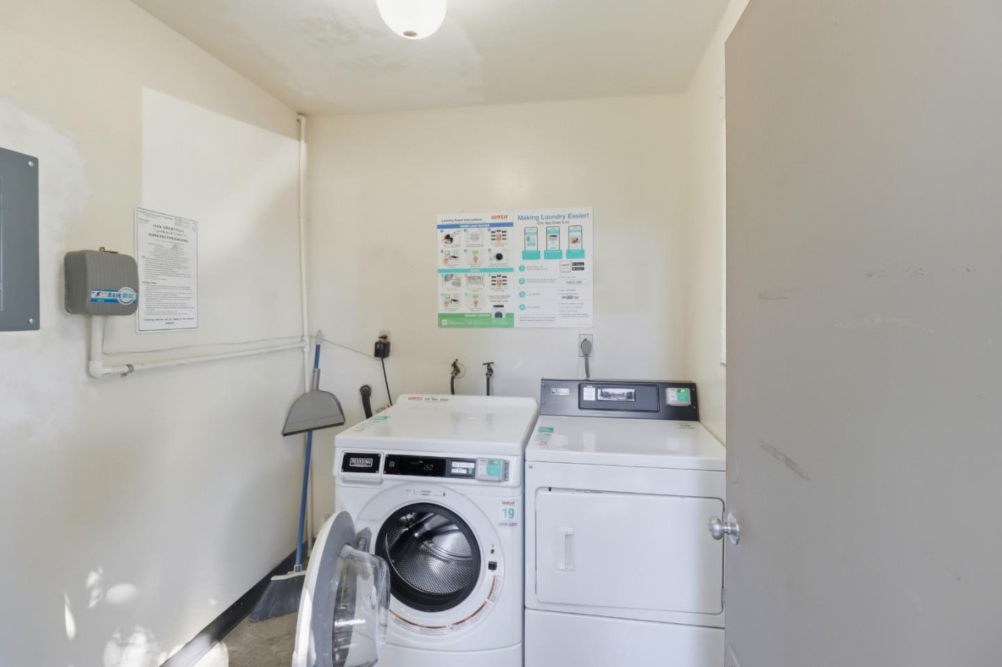 Detail Gallery Image 23 of 32 For 1103 Reed Ave a,  Sunnyvale,  CA 94086 - 3 Beds | 1/1 Baths