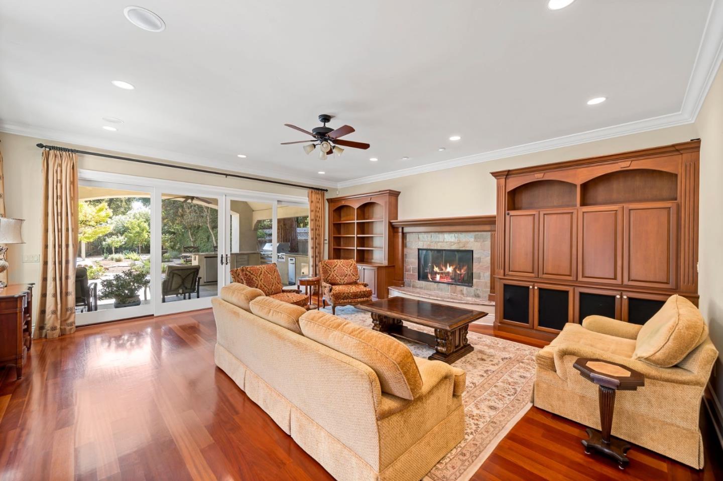 Detail Gallery Image 12 of 24 For 1826 Waverley St, Palo Alto,  CA 94301 - 4 Beds | 4 Baths